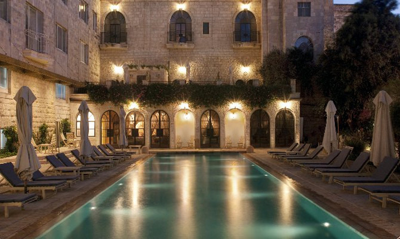 חלונות ארסטוקרטים